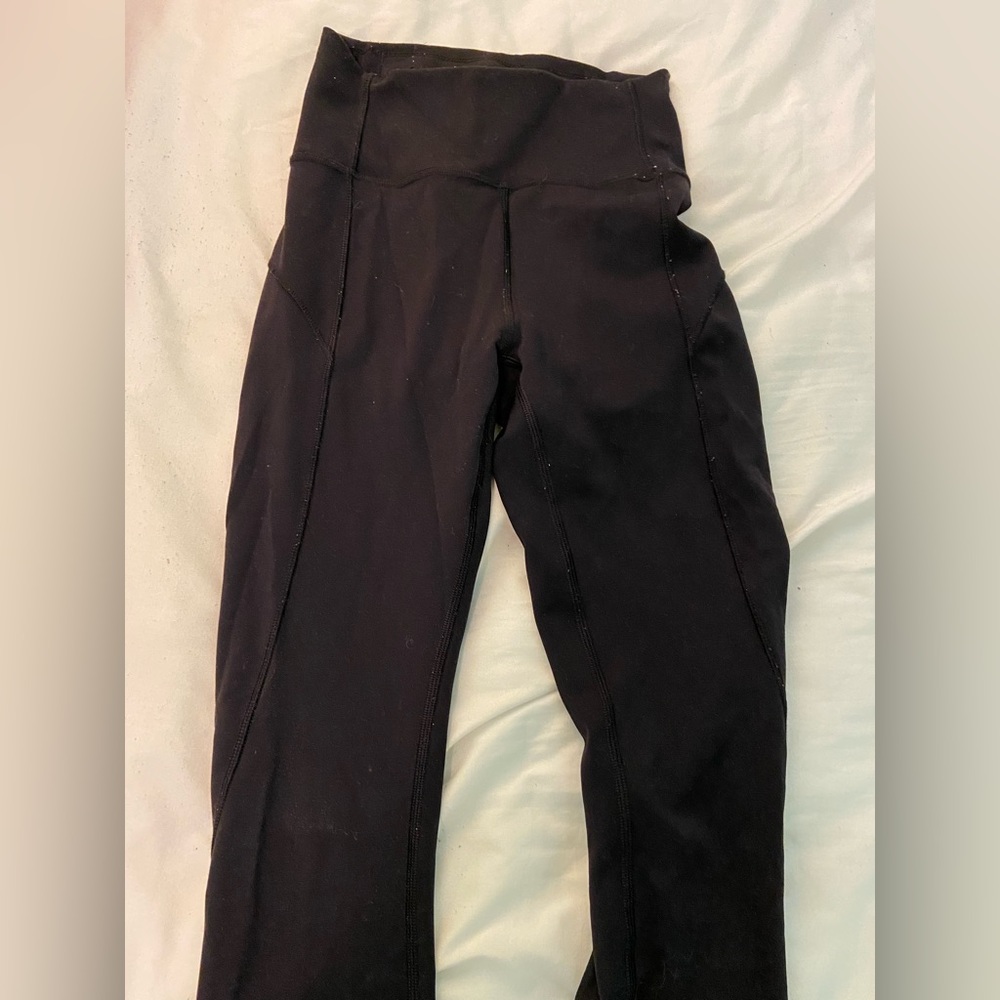 Lululemon in movement leggings